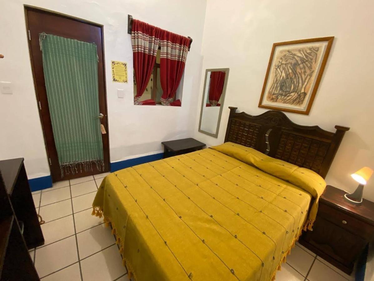 Standard Single Room with Shared Bathroom