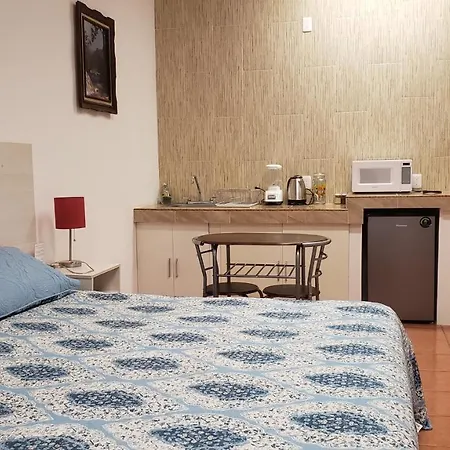 Casa Chong Studio 1-3