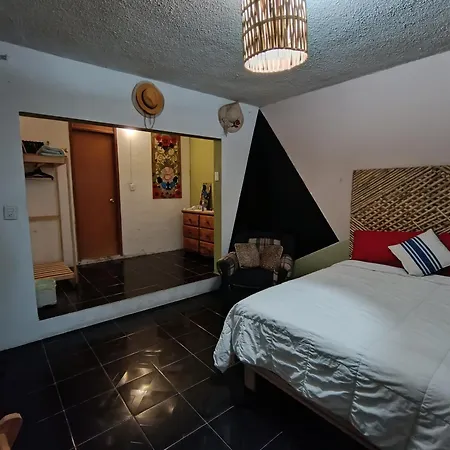 Casa De Claudia Y Hugo-2